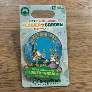 Disney Epcot Flower & Garden Festival Pin with Mickey & Minnie